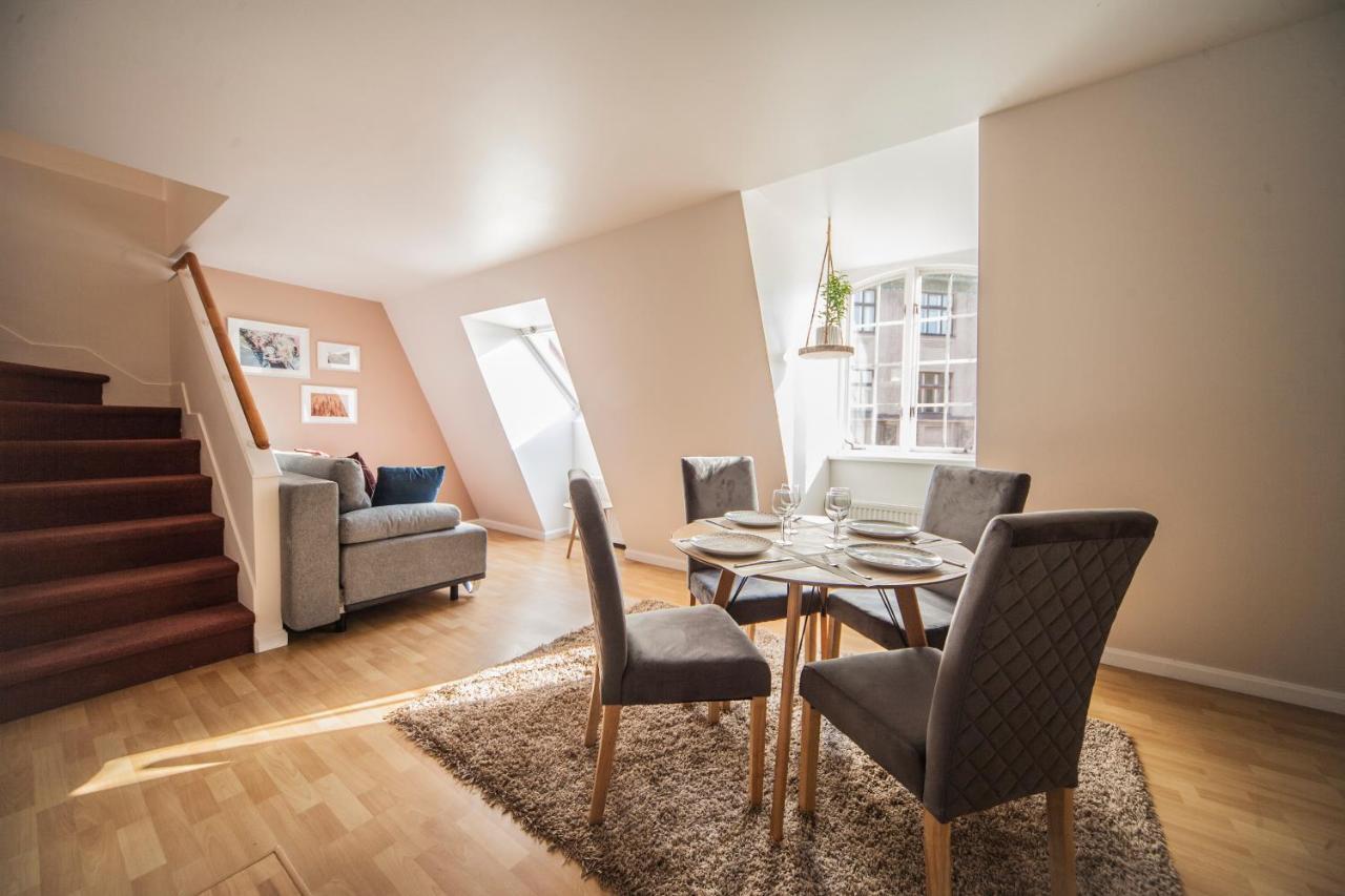 2 Level Apartments In Old Town 리가 외부 사진